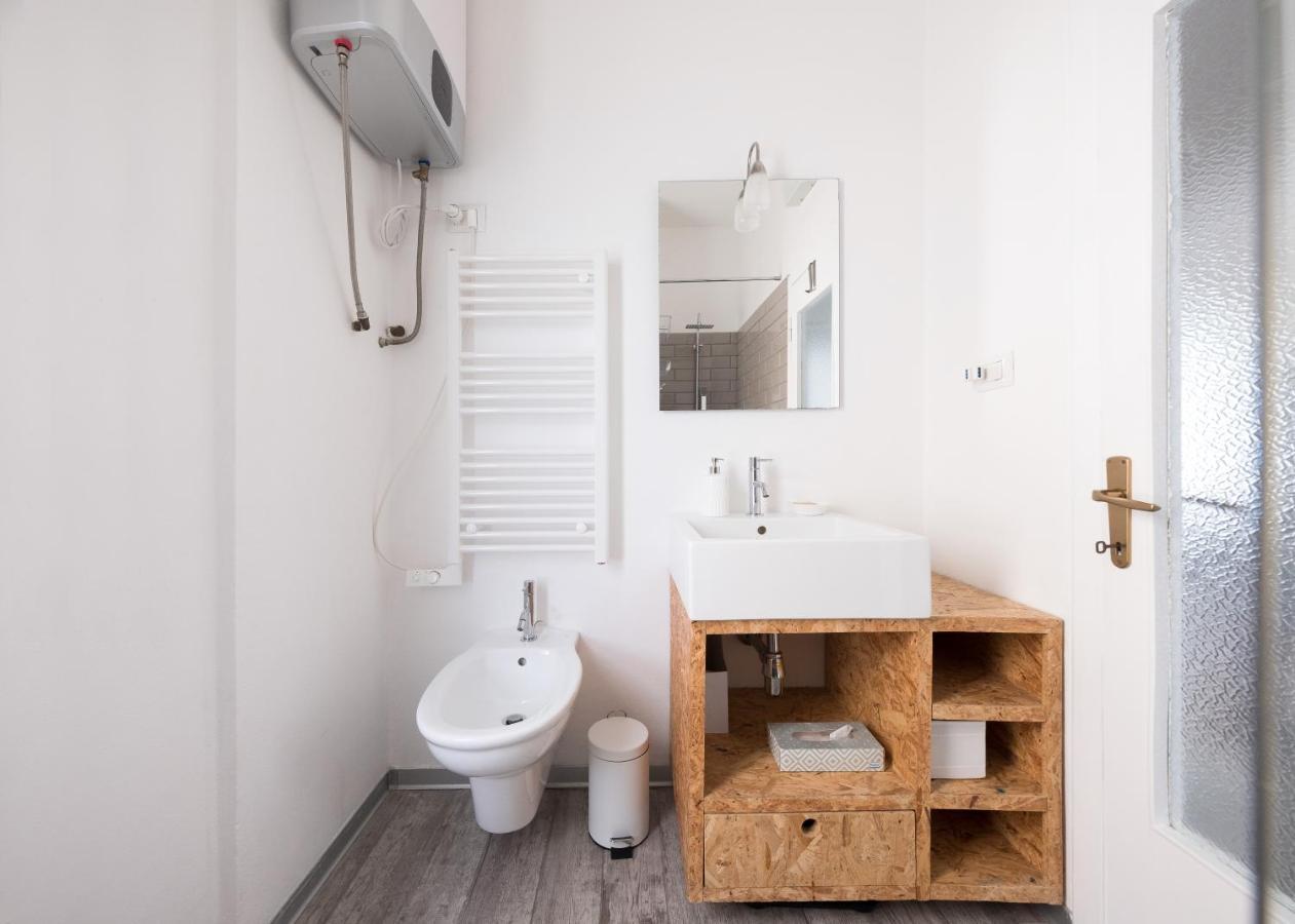 Domus Deiana Apartment กาญารี ภายนอก รูปภาพ